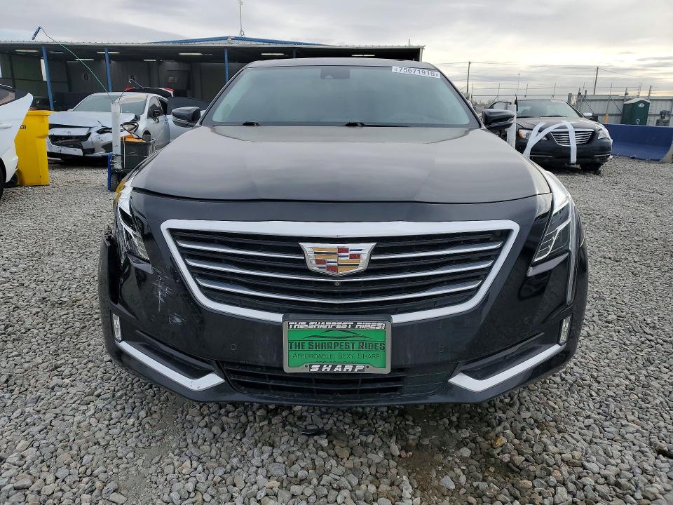 75671915 :رقم المزاد ، 1G6KG5RS1JU128198 vin ، 2018 Cadillac Ct6 مزاد بيع