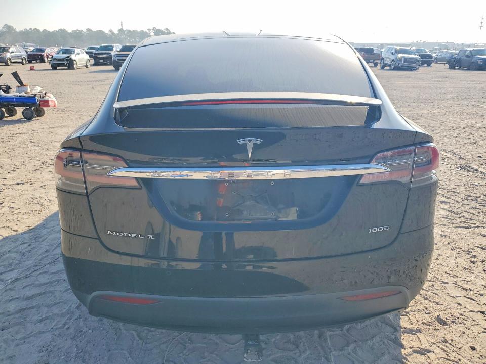 2017 Tesla Model X მანქანა იყიდება აუქციონზე, vin: 5YJXCDE26HF056769, აუქციონის ნომერი: 79447975