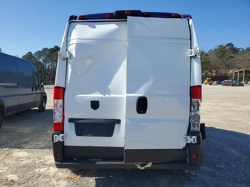49666326 :رقم المزاد ، 3C6LRVBG4NE132534 vin ، 2022 Ram Promaster 1500 مزاد بيع