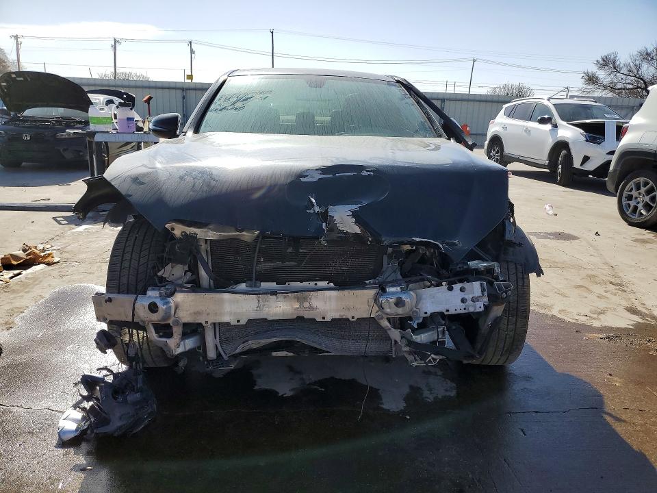Продажа на аукционе авто 2017 Mercedes-benz C, vin: 55SWF4KB3HU231159, номер лота: 77099565