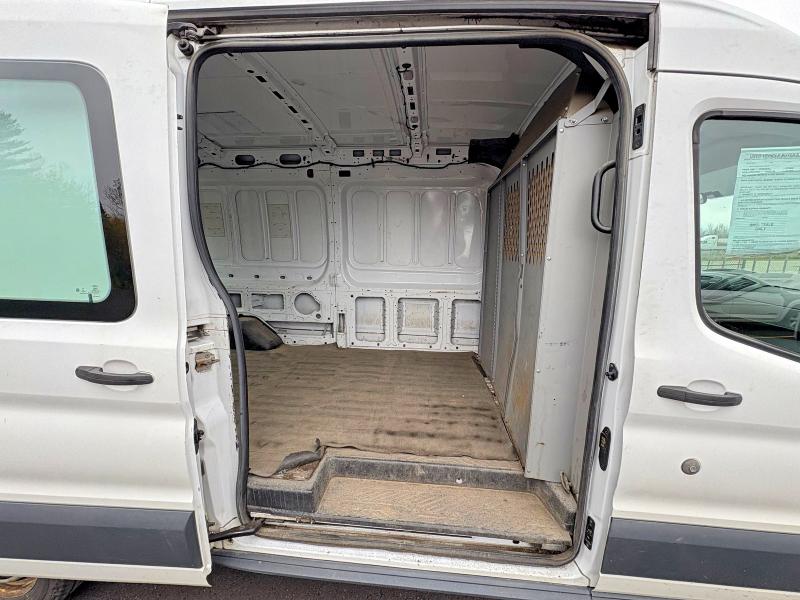 78370595 :رقم المزاد ، 1FTNR2CM3FKA00707 vin ، 2015 Ford Transit T- مزاد بيع