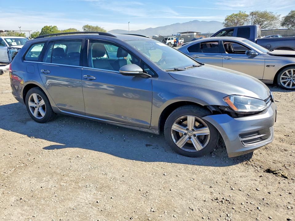 78383065 :رقم المزاد ، 3VWCA7AU4FM513761 vin ، 2015 Volkswagen Golf Sportwagen مزاد بيع