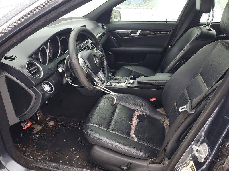 2013 Mercedes-benz C 300 4mat მანქანა იყიდება აუქციონზე, vin: WDDGF8AB7DA829116, აუქციონის ნომერი: 75975995