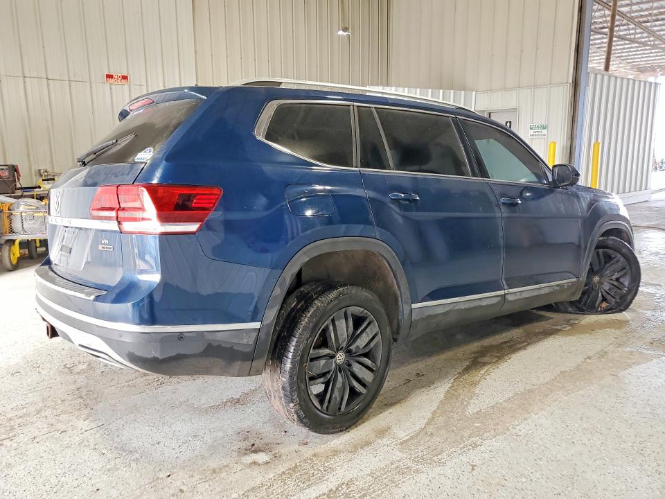 77124575 :رقم المزاد ، 1V2NR2CA2KC603866 vin ، 2019 Volkswagen Atlas مزاد بيع