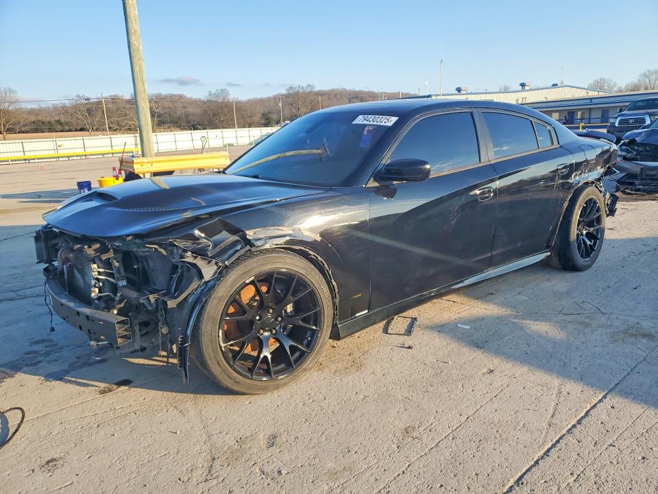 79430325 :رقم المزاد ، 2C3CDXL92JH113101 vin ، 2018 Dodge Charger مزاد بيع