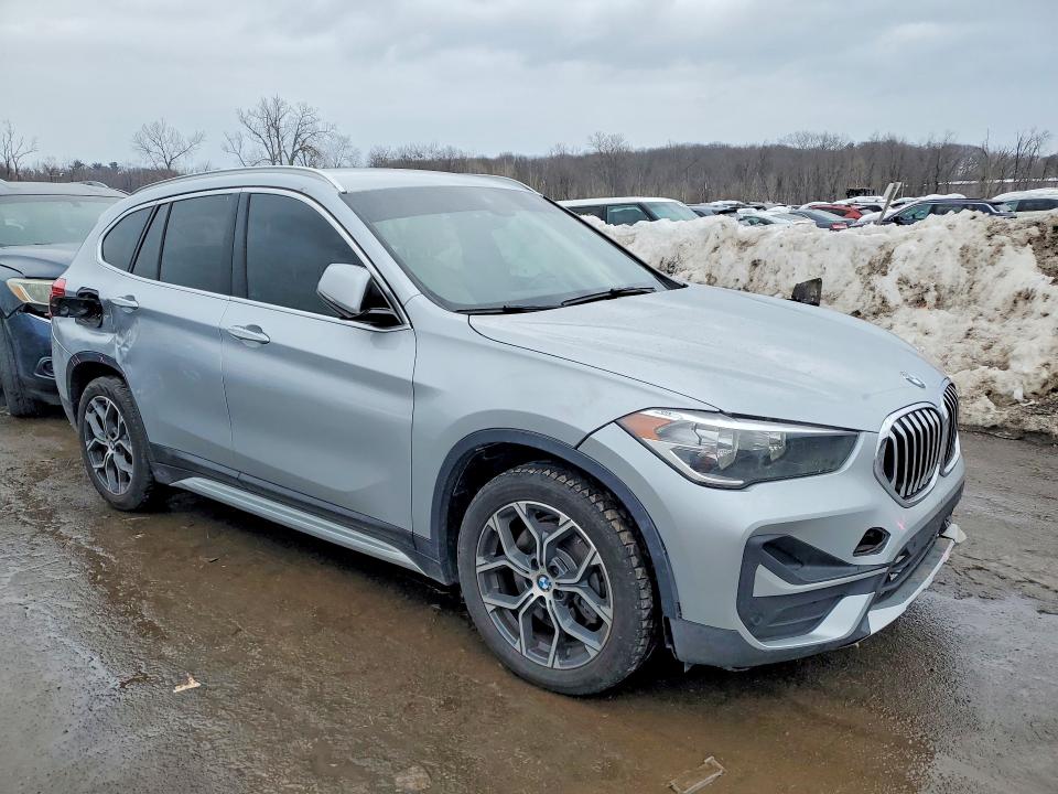 77068545 :رقم المزاد ، WBXJG7C09M5T30073 vin ، 2021 Bmw X1 مزاد بيع