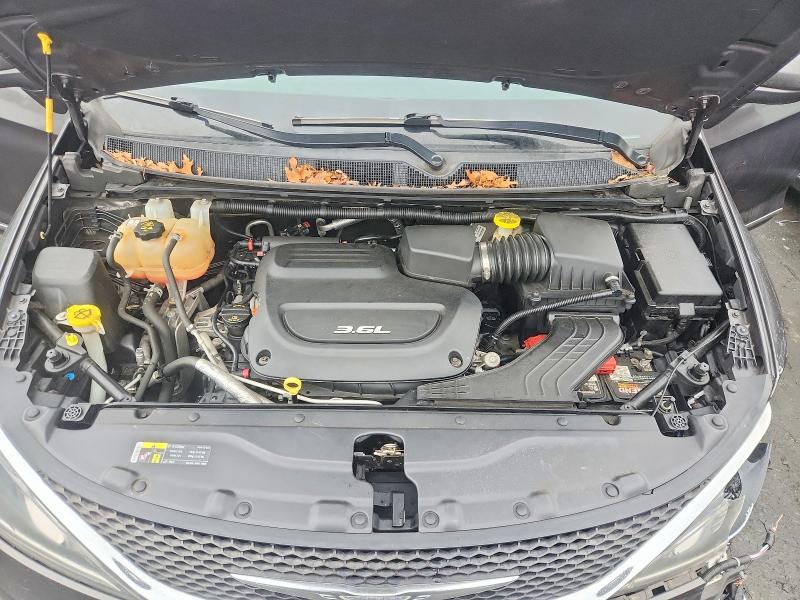 Продажа на аукционе авто 2017 Chrysler Pacifica, vin: 2C4RC1BG4HR745463, номер лота: 77733525