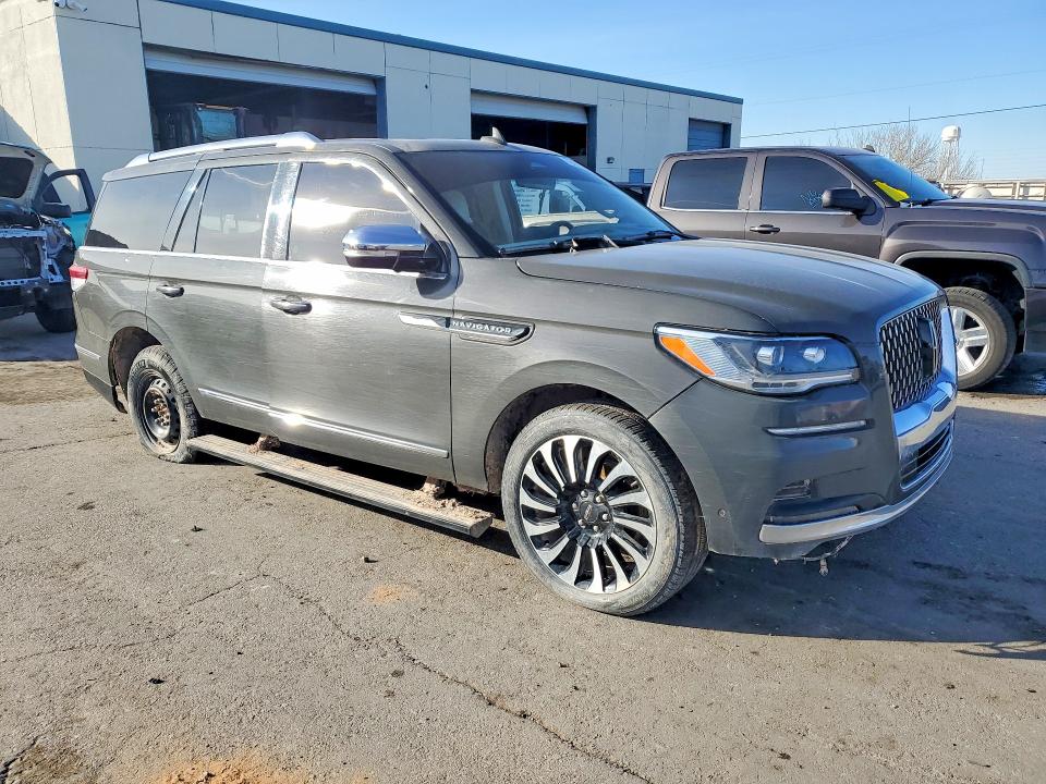 76442535 :رقم المزاد ، 5LMJJ2TG3PEL15886 vin ، 2023 Lincoln Navigator مزاد بيع