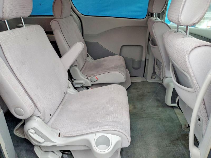 76930865 :رقم المزاد ، 5N1BV28UX6N115936 vin ، 2006 Nissan Quest مزاد بيع