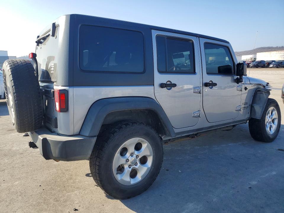 75827985 :رقم المزاد ، 1C4BJWDG8GL310597 vin ، 2016 Jeep Wrangler Unlimited مزاد بيع