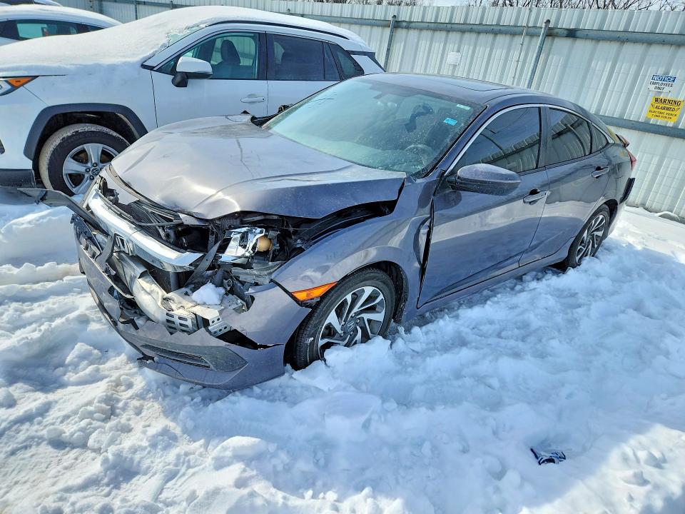 74587015 :رقم المزاد ، 19XFC2F72GE088505 vin ، 2016 Honda Civic مزاد بيع