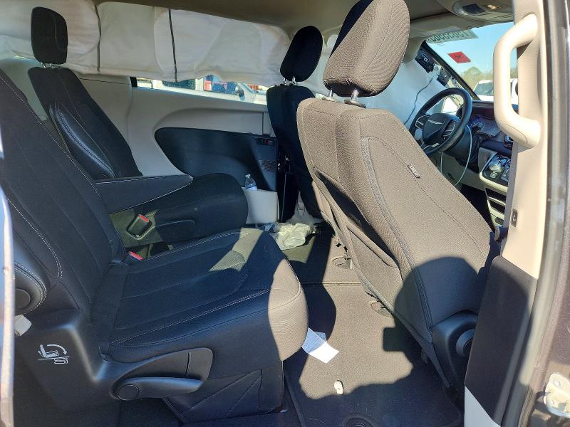 Продаж на аукціоні авто 2022 Chrysler Voyager, vin: 2C4RC1CGXNR203438, номер лоту: 75655565