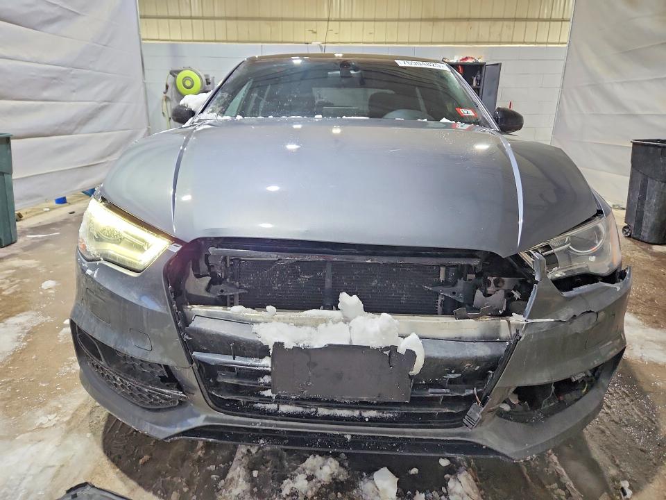 76904825 :رقم المزاد ، WAUB8GFF1G1043205 vin ، 2016 Audi A3 مزاد بيع
