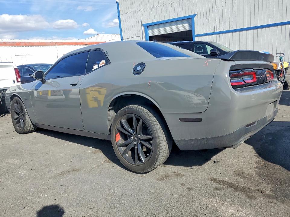 78236765 :رقم المزاد ، 2C3CDZBT7HH611068 vin ، 2017 Dodge Challenger مزاد بيع