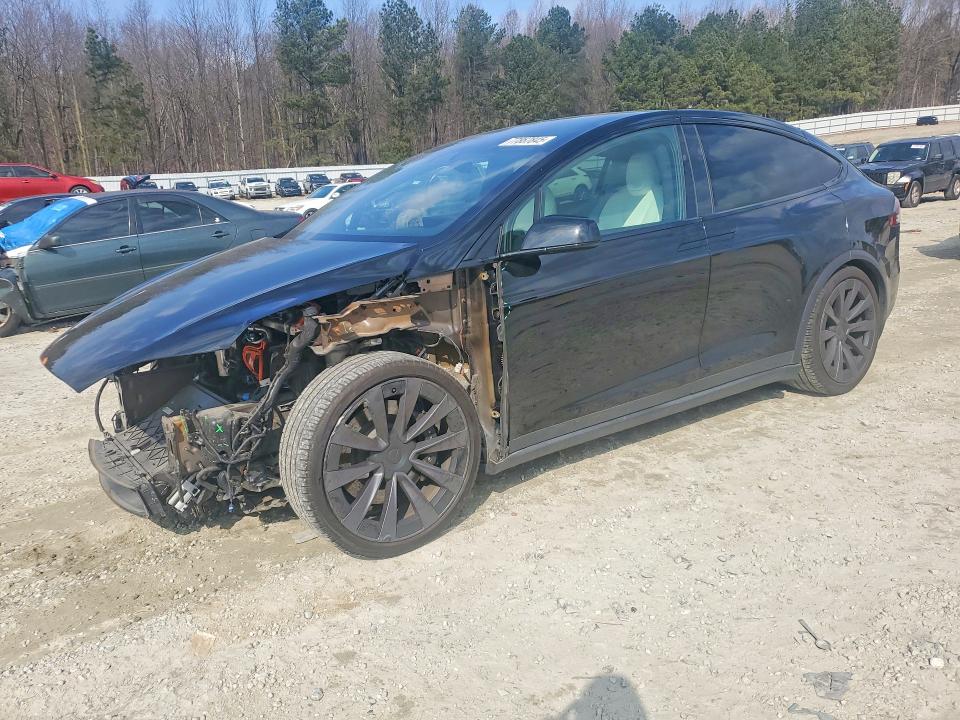 77867845 :رقم المزاد ، 7SAXCBE53NF331446 vin ، 2022 Tesla Model X مزاد بيع
