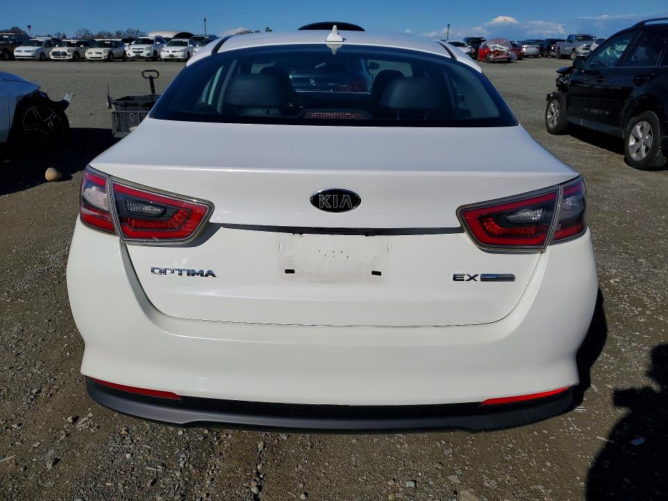 2016 Kia Optima მანქანა იყიდება აუქციონზე, vin: KNAGN4AD8G5099010, აუქციონის ნომერი: 77237375