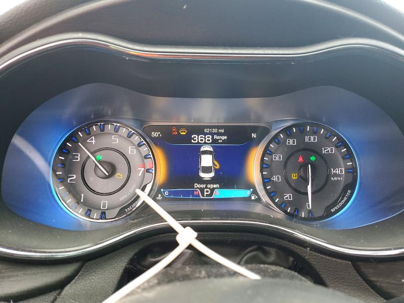 77914285 :رقم المزاد ، 1C3CCCBG3GN162240 vin ، 2016 Chrysler 200 مزاد بيع