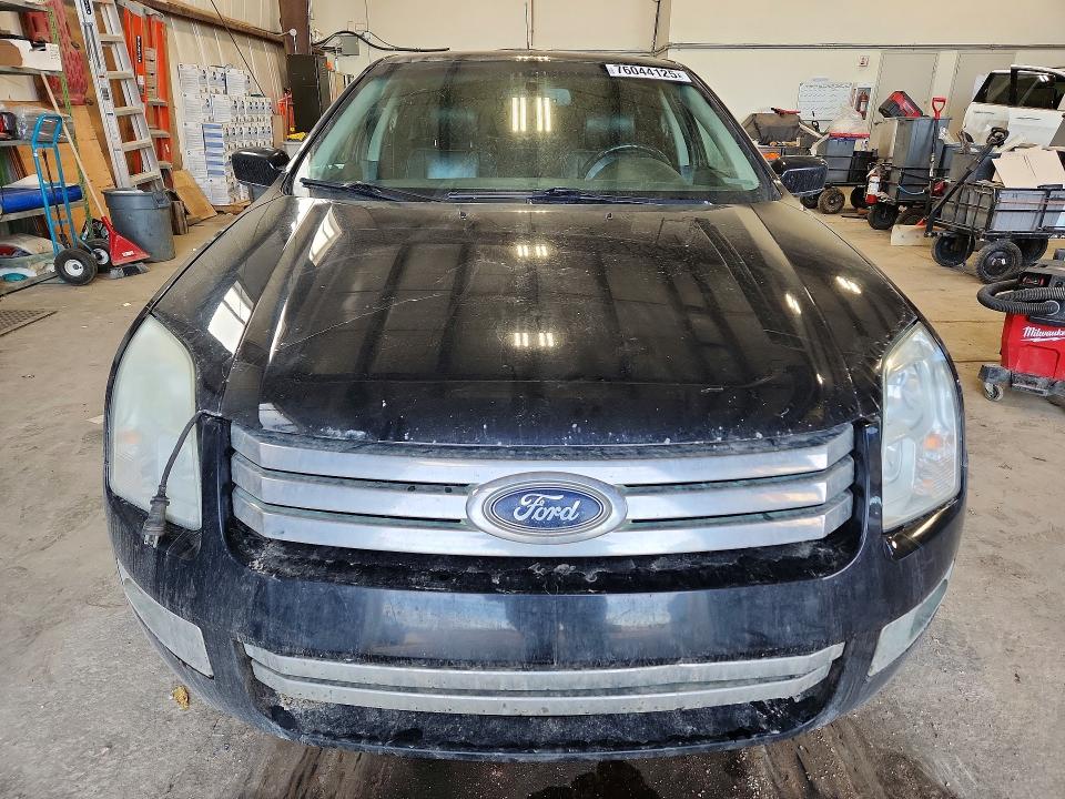 76044125 :رقم المزاد ، 3FAHP08148R255795 vin ، 2008 Ford Fusion مزاد بيع