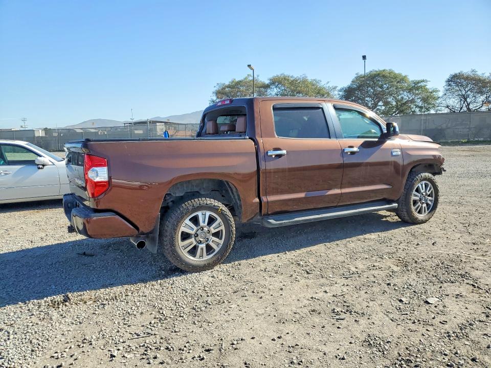 75665135 :رقم المزاد ، 5TFAY5F14GX548014 vin ، 2016 Toyota Tundra Cre مزاد بيع