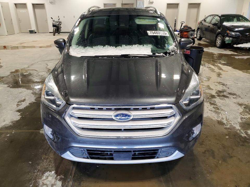 75480995 :رقم المزاد ، 1FMCU9J98JUB29953 vin ، 2018 Ford Escape مزاد بيع