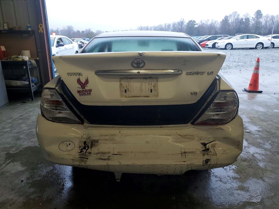 78858335 :رقم المزاد ، 4T1BF32K34U062400 vin ، 2004 Toyota Camry مزاد بيع