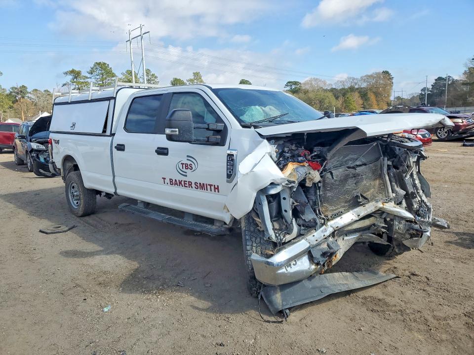 76379005 :رقم المزاد ، 1FT7W2B66NEE32483 vin ، 2022 Ford F-250 مزاد بيع