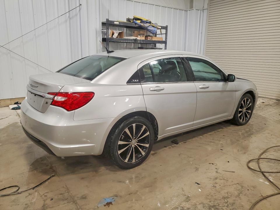 Продаж на аукціоні авто 2012 Chrysler 200, vin: 1C3CCBHG9CN178129, номер лоту: 78987195