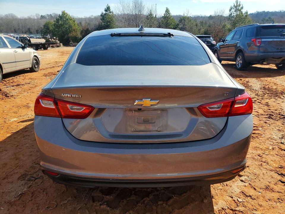 77992355 :رقم المزاد ، 1G1ZD5ST4JF152063 vin ، 2018 Chevrolet Malibu مزاد بيع