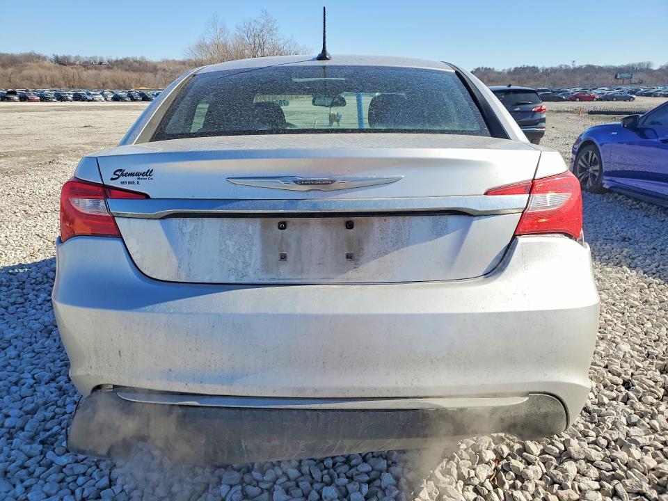 78340385 :رقم المزاد ، 1C3CCBBG5CN276857 vin ، 2012 Chrysler 200 مزاد بيع