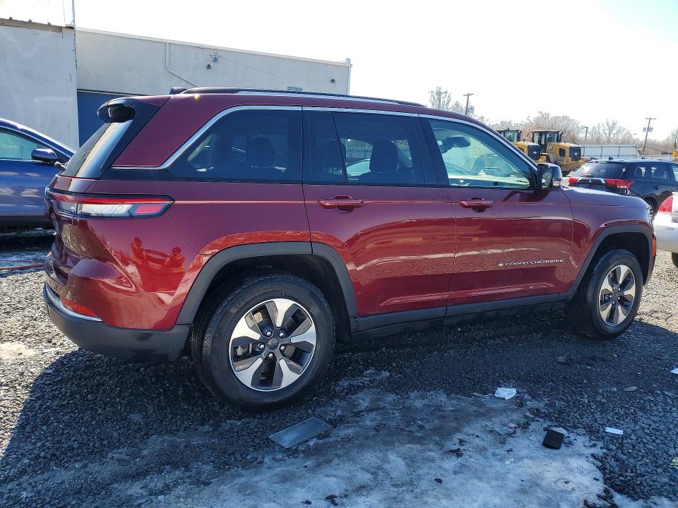 Продажа на аукционе авто 2024 Jeep Grand Cherokee, vin: 1C4RJYB64R8912617, номер лота: 79385395