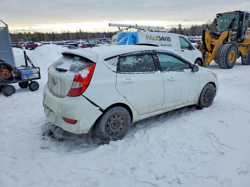 Продажа на аукционе авто 2012 Hyundai Accent Gls, vin: KMHCU5AE1CU033980, номер лота: 76235005