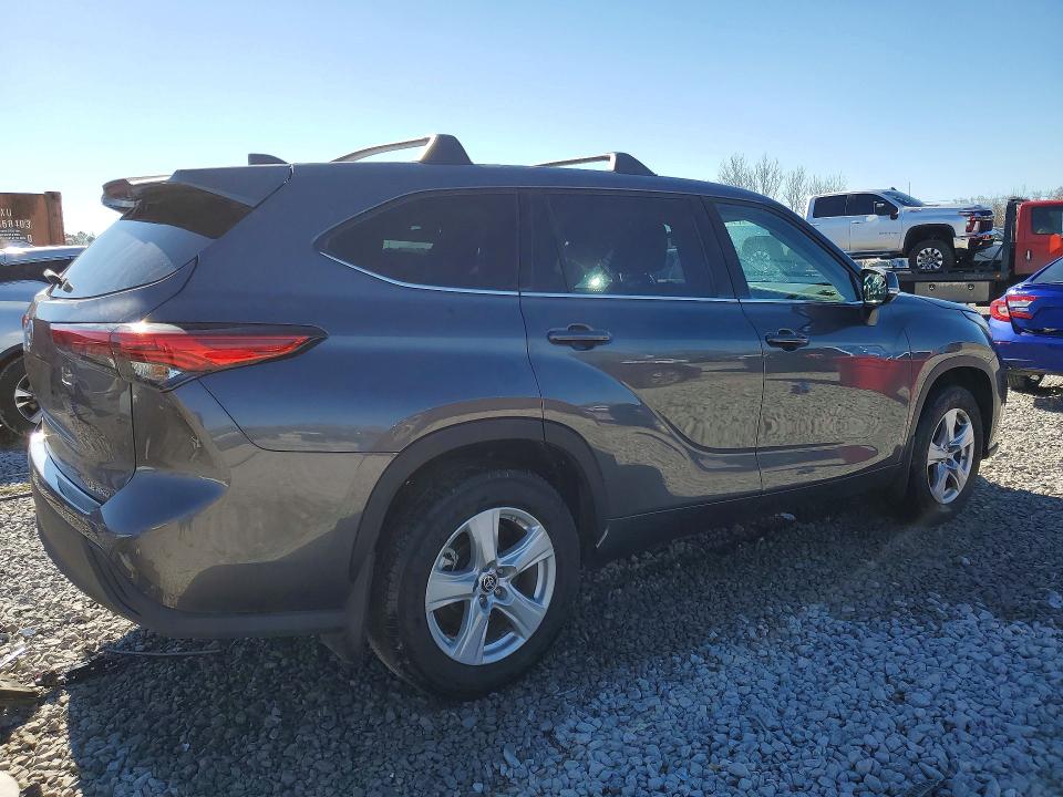 2022 Toyota Highlander მანქანა იყიდება აუქციონზე, vin: 5TDBZRBH9NS589172, აუქციონის ნომერი: 76196155