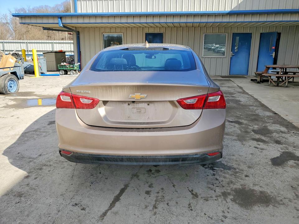 Auction sale of the 2018 Chevrolet Malibu, vin: 1G1ZD5ST8JF171876, lot number: 78300715