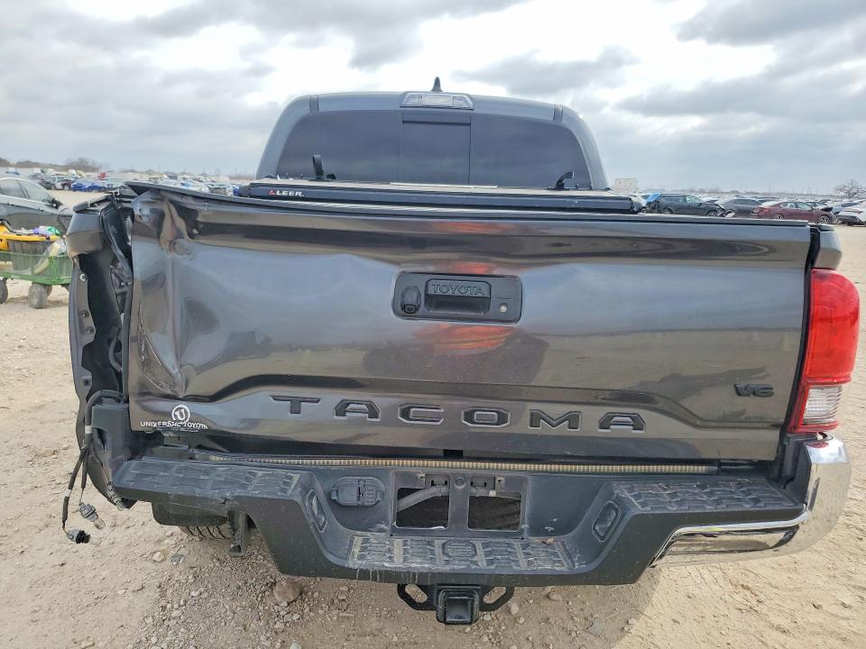 78084115 :رقم المزاد ، 3TMAZ5CN3NM170808 vin ، 2022 Toyota Tacoma مزاد بيع