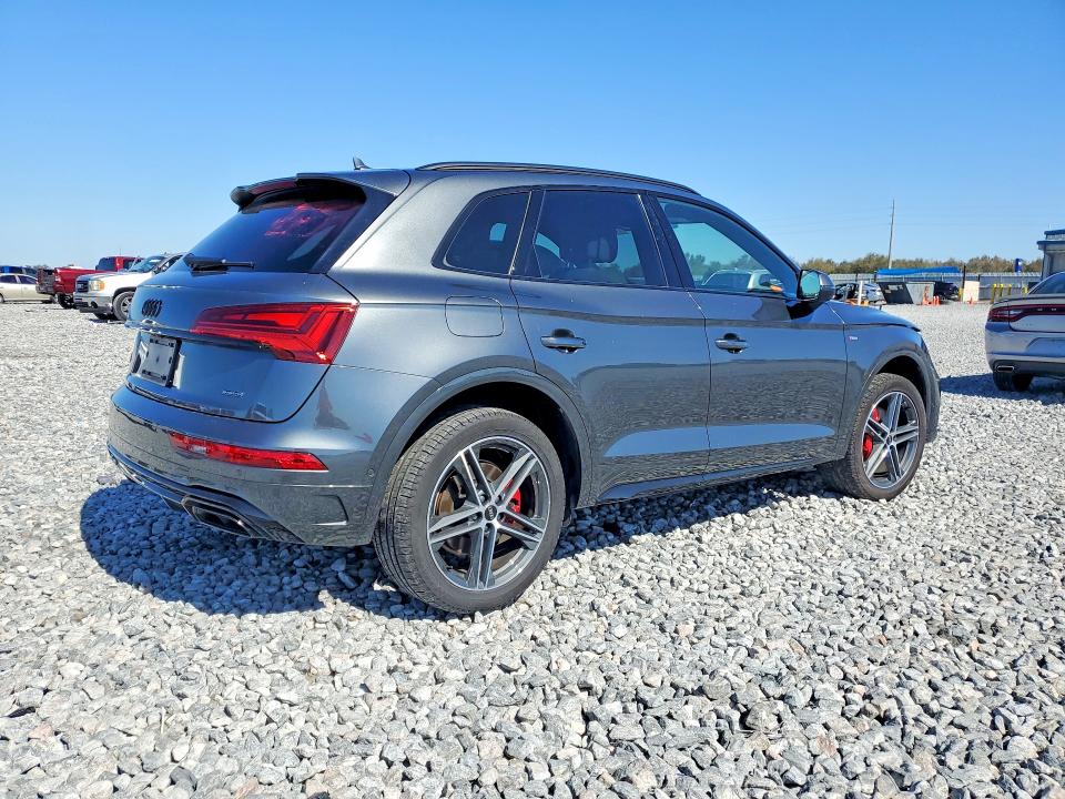 2024 Audi Q5 E მანქანა იყიდება აუქციონზე, vin: WA1F2AFY5R2042666, აუქციონის ნომერი: 76184315