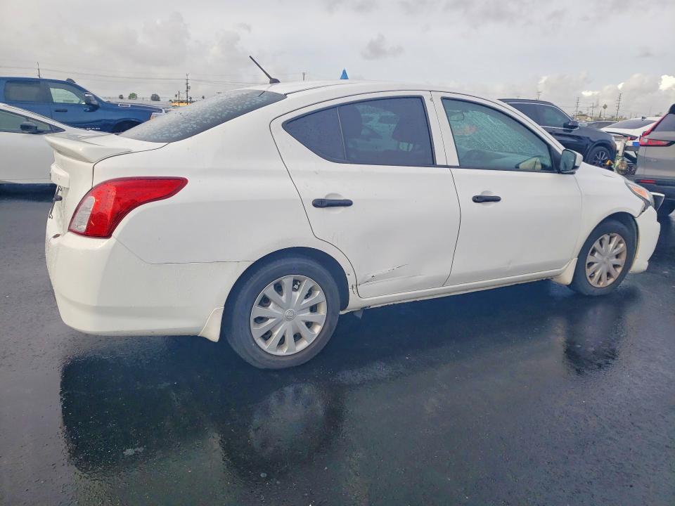 2018 Nissan Versa მანქანა იყიდება აუქციონზე, vin: 3N1CN7AP3JL818039, აუქციონის ნომერი: 75973515
