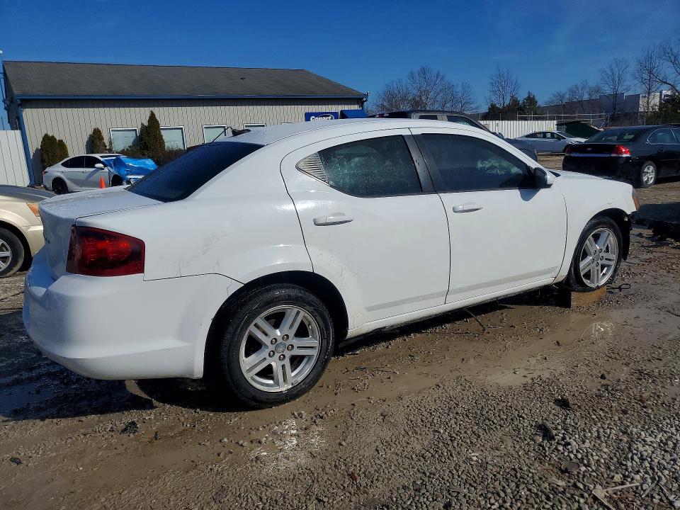 76926045 :رقم المزاد ، 1C3CDZCB0CN148065 vin ، 2012 Dodge Avenger مزاد بيع