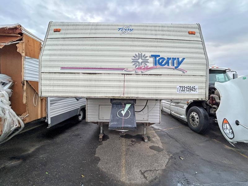 1994 Fleetwood Terry მანქანა იყიდება აუქციონზე, vin: 1EA5H2528R2452674, აუქციონის ნომერი: 73315945