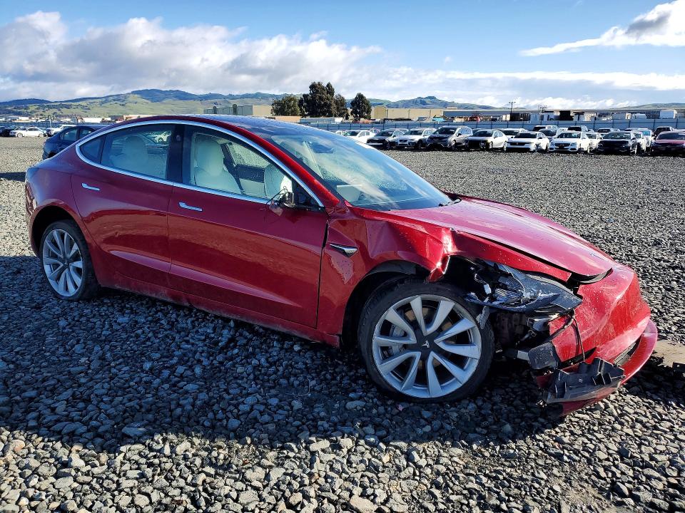 Продаж на аукціоні авто 2018 Tesla Model 3, vin: 5YJ3E1EA1JF178167, номер лоту: 77876485