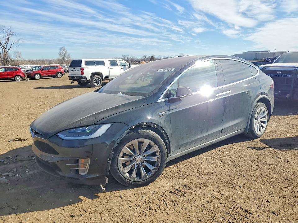 2019 Tesla Model X მანქანა იყიდება აუქციონზე, vin: 5YJXCBE26KF152980, აუქციონის ნომერი: 77187965