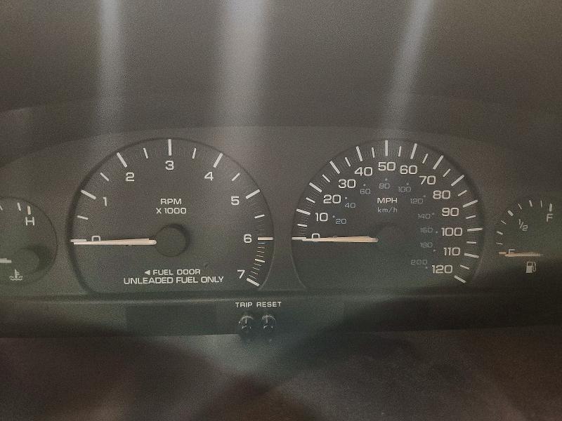 1996 Dodge Grand Caravan მანქანა იყიდება აუქციონზე, vin: 1B4GP44R5TB281406, აუქციონის ნომერი: 76381885