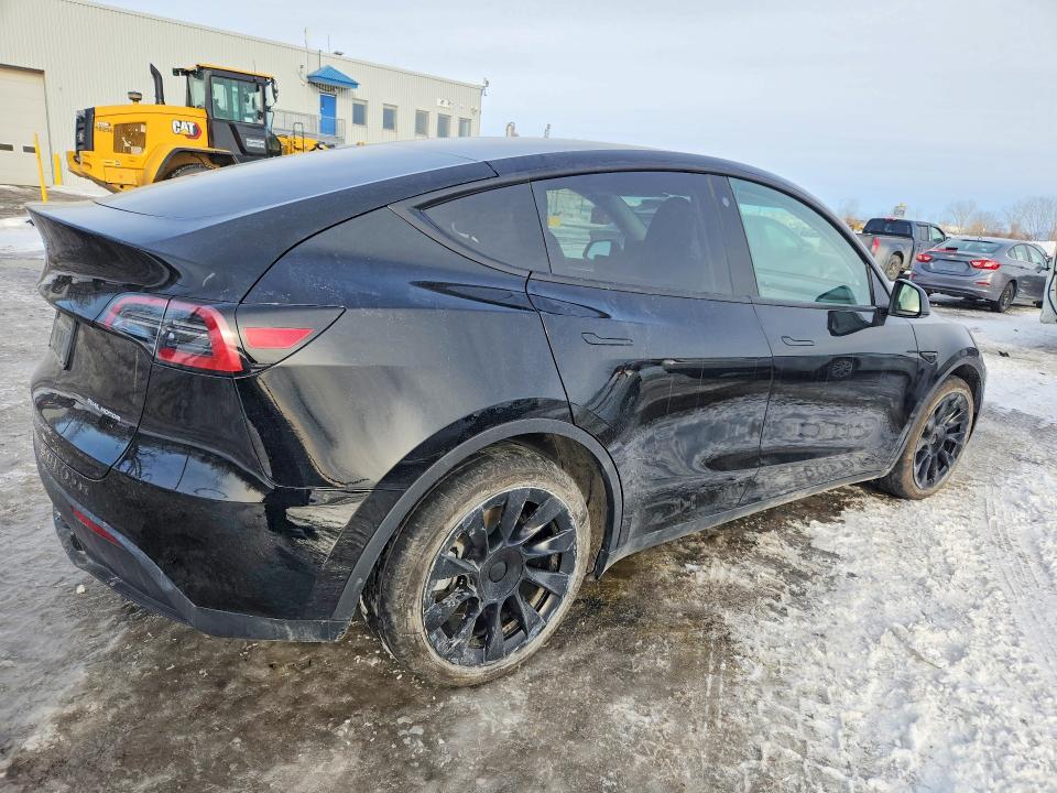 77014495 :رقم المزاد ، 7SAYGAEE2PF707141 vin ، 2023 Tesla Model Y مزاد بيع