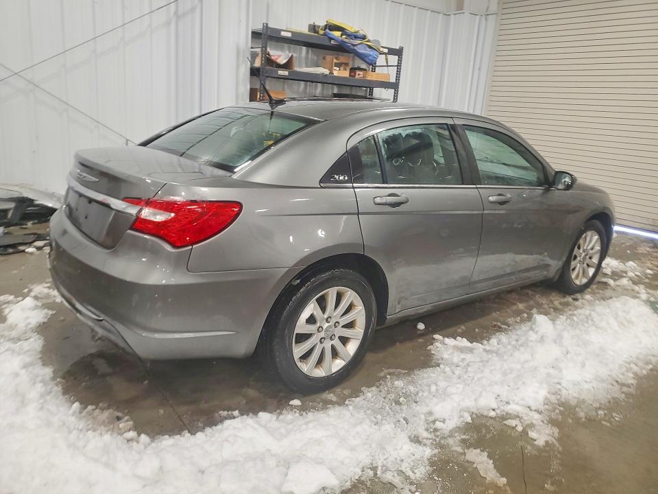 Продаж на аукціоні авто 2012 Chrysler 200, vin: 1C3CCBBB8CN113897, номер лоту: 75241335