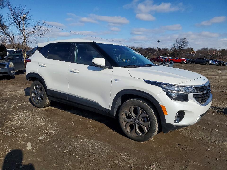 Продаж на аукціоні авто 2024 Kia Seltos, vin: KNDEPCAAXR7607750, номер лоту: 77517395