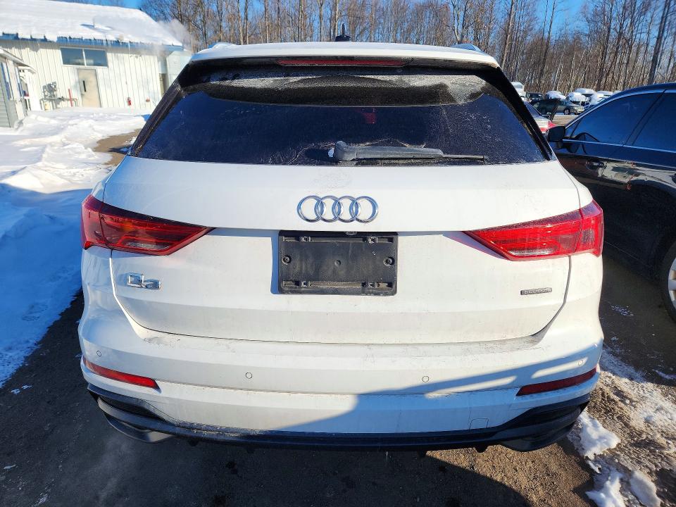 Продаж на аукціоні авто 2021 Audi Q3, vin: WA1DECF33M1003930, номер лоту: 75648025