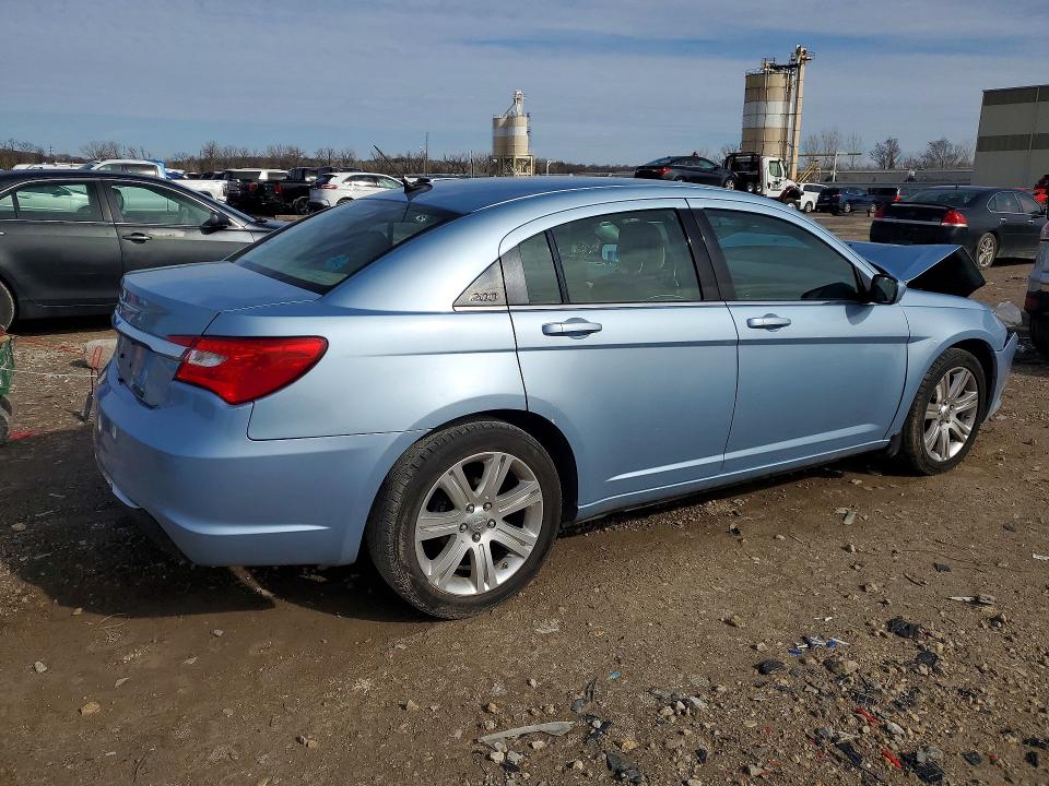 Aukcja sprzedaży 2012 Chrysler 200, vin: 1C3CCBBB9CN331170, numer aukcji: 77678905