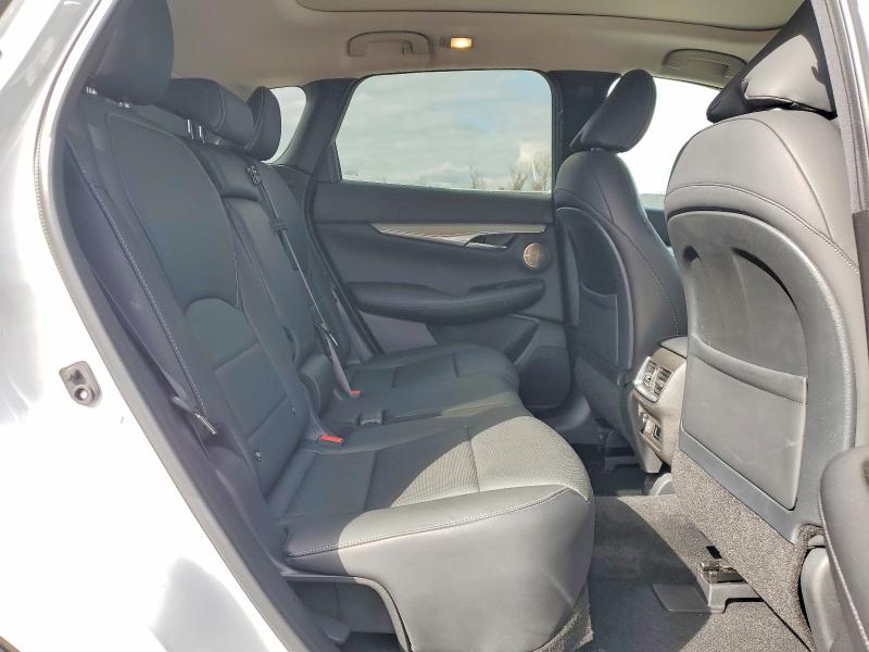 77485495 :رقم المزاد ، 3PCAJ5M13KF106433 vin ، 2019 Infiniti Qx50 مزاد بيع