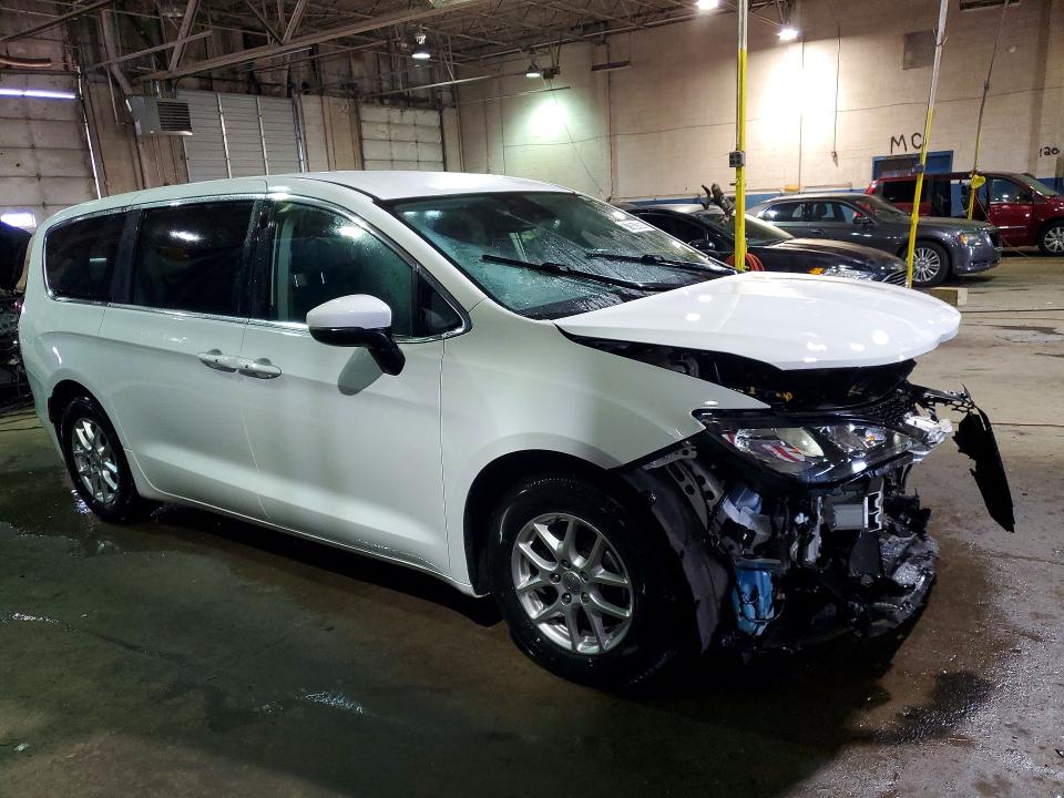 Продажа на аукционе авто 2023 Chrysler Voyager, vin: 2C4RC1CG2PR623665, номер лота: 77357365