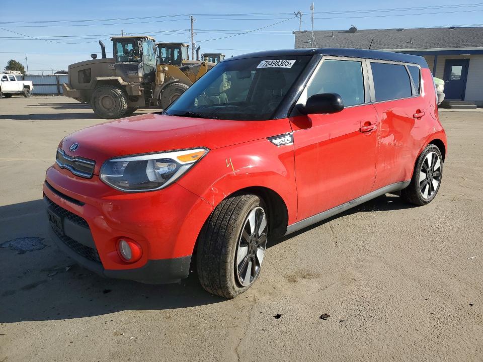 75498305 :رقم المزاد ، KNDJP3A57H7473523 vin ، 2017 Kia Soul مزاد بيع
