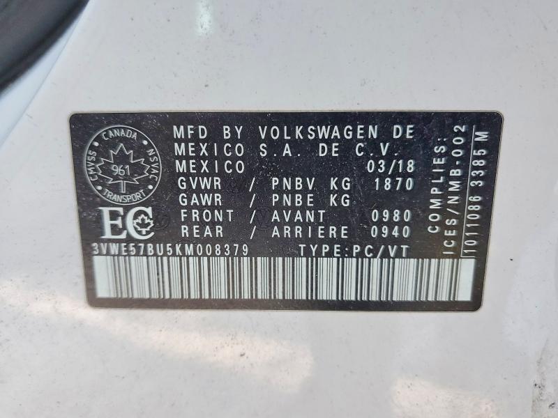 77165105 :رقم المزاد ، 3VWE57BU5KM008379 vin ، 2019 Volkswagen Jetta مزاد بيع